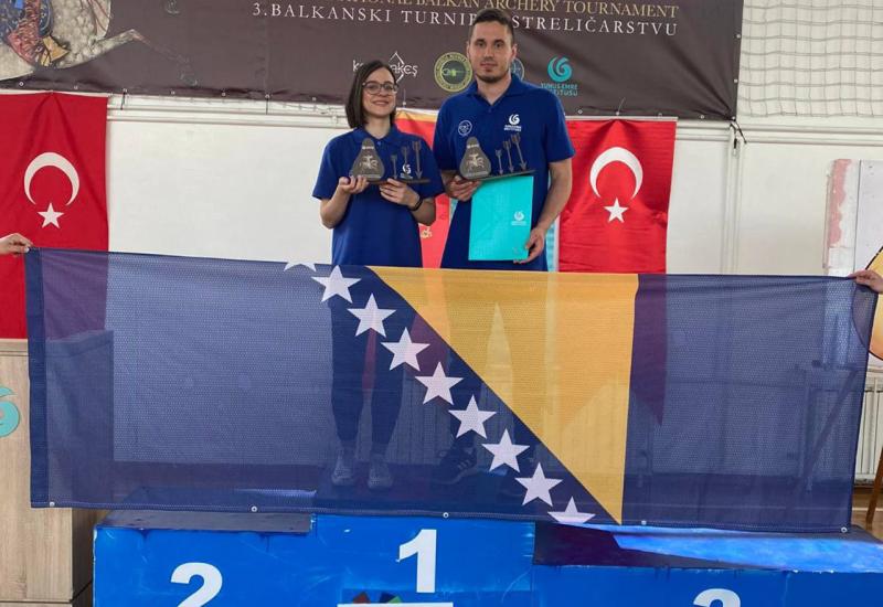 Streličari ''Veleža'' uspješni na turniru u Crnoj Gori