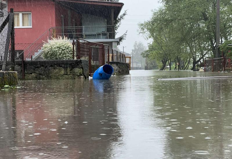 Ogromne štete nakon poplava u Bihaću i Novom Gradu