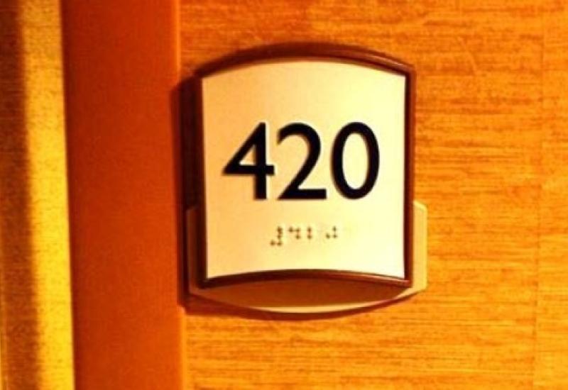 Soba broj 420 - Kakve veze imaju marihuana i soba broj 420