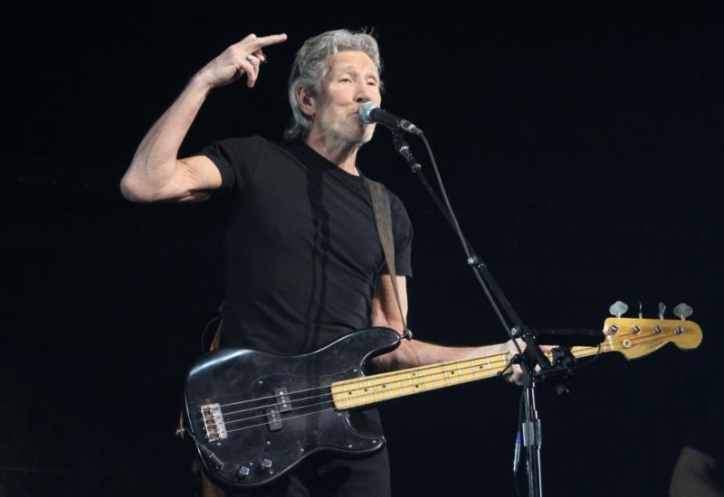 Roger Waters odgovorio na kritike zbog performansa, tvrdi da su politički motivirane