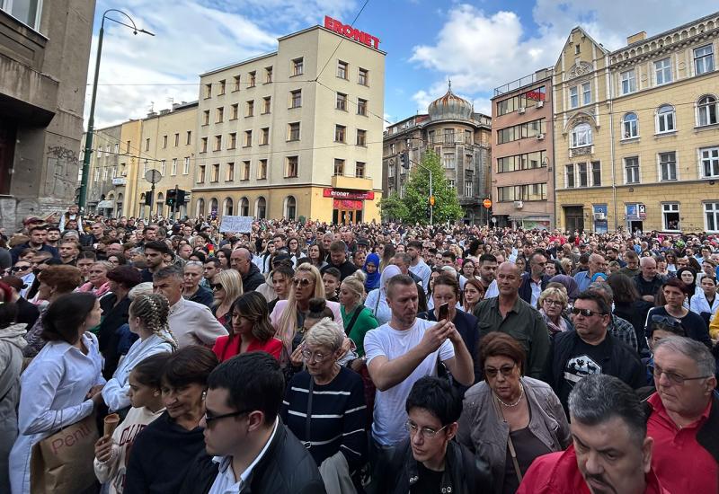 Prosvjed u Sarajevu - Građani na prosvjedu zatražili od vlasti da konačno stanu u kraj bahatim vozačima
