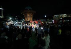 Slavlje na ulicama Sarajeva nakon Erdoganove pobjede na izborima u Turskoj