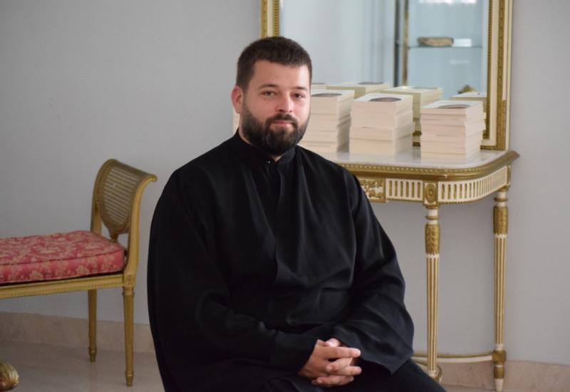 Željko Bušić  - Tri konfesije u Mostaru: Mir s Bogom, sa samim sobom, sa svojim bližnjima