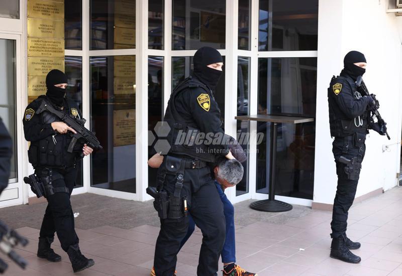 Akcija FUP-a u Mostaru - Snimka uhićenih u akciji FUP-a u Mostaru