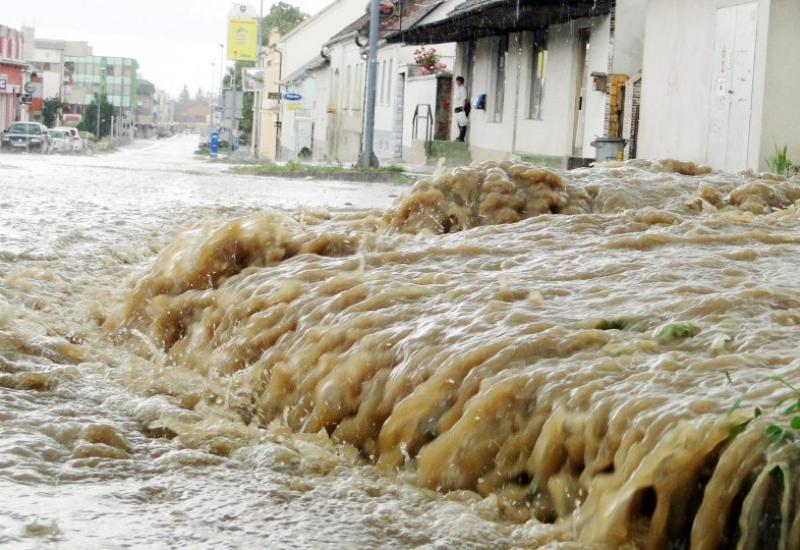 Upozorenje zbog padalina, moguće bujične poplave u Srednjoj Bosni