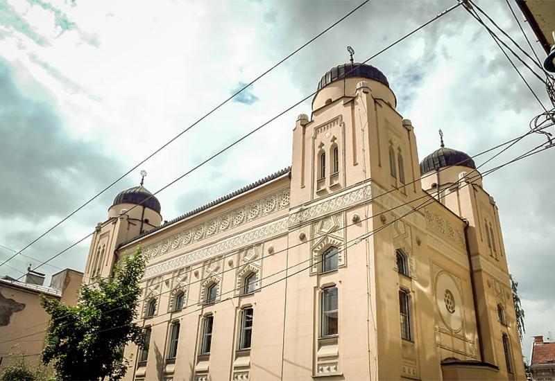 Sinagoga Sarajevo - Sarajevo: Osnovnoškolci ostali ispred sinagoge jer im roditelji nisu dali ući