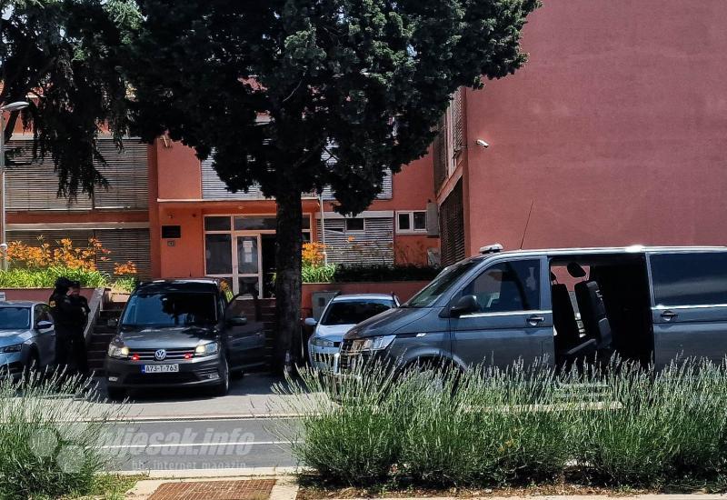 Uhićeni u Mostaru i Tuzli - pokušali ometati kazneni postupak protiv Sade Đuguma