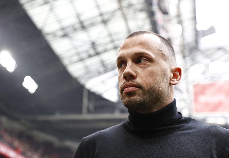 John Heitinga više nije trener Ajaxa