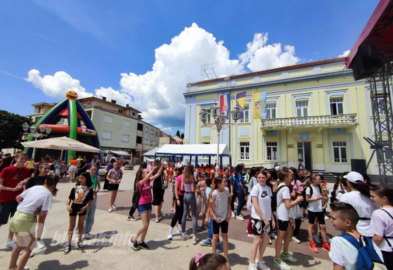 Dječji festival FutureA u Čapljini - Zabava i veselje na dječjem festivalu u Čapljini
