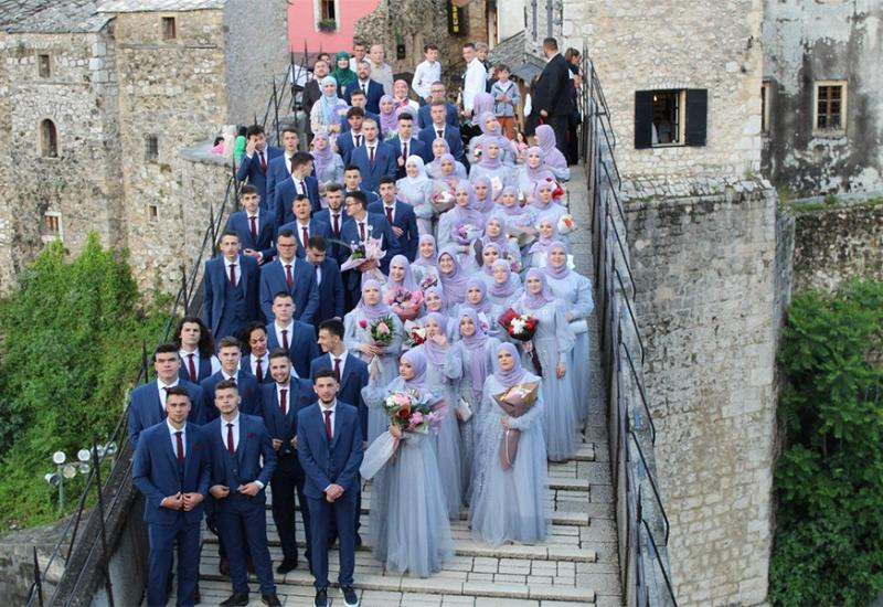 Mostar: Karađoz-begova medresa svečanom akademijom ispratila 378. generaciju maturanata