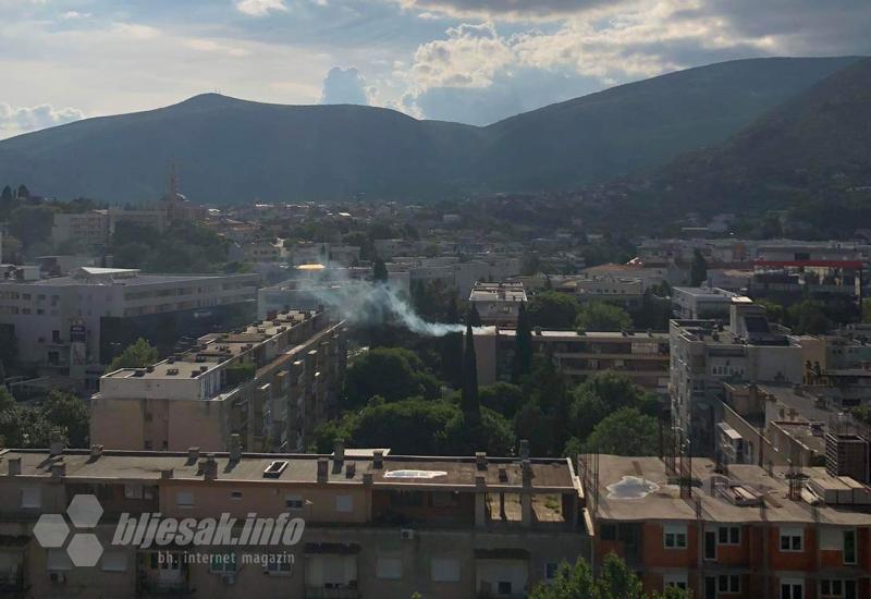 Požar u Vukovarskoj ulici u Mostaru - Mostar: Požar u Vukovarskoj ulici, nema ozlijeđenih