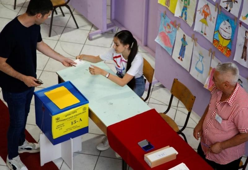 Otvorena birališta u Crnoj Gori na izvanrednim parlamentarnim izborima
