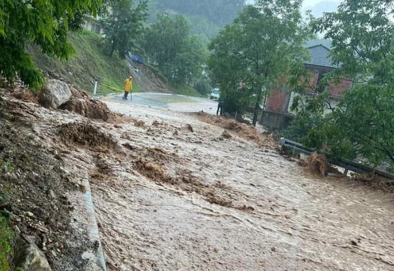Kiša u BIH: Još zbrajaju štetu od poplave od prije tri dana, a već ih pogodila nova