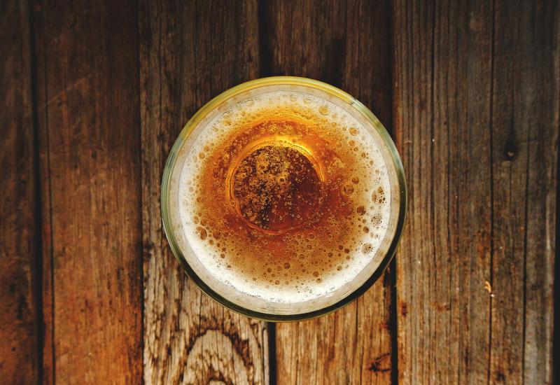 Svijet ide nizbrdo: U pubovima sve manje alkohola!