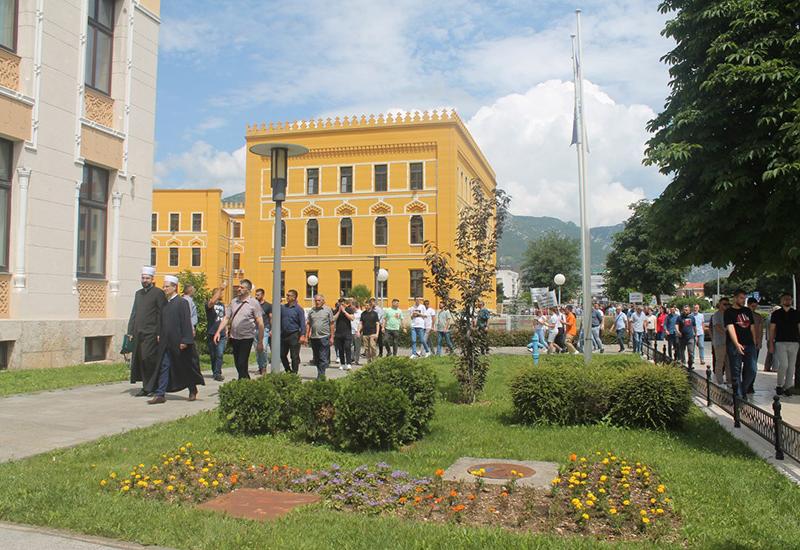 Prosvjed zbog izgradnje kazališta u Mostaru: Neće se mirno promatrati