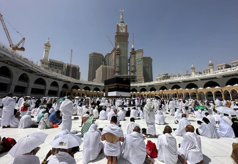 U Saudijsku Arabiju do sada stiglo više od milijun hodočasnika na hadž