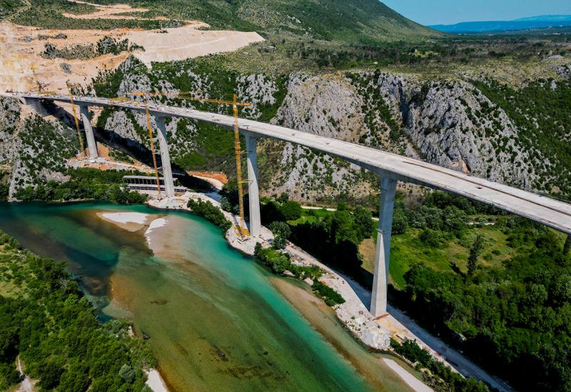 Most Počitelj - Još nisu sanirana oštećenja na mostu Počitelj