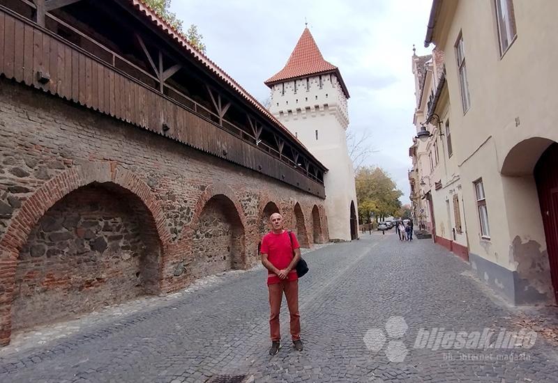 Sibiu, grad čije kuće spavaju otvorenih očiju (Transilvanijom uzduž & poprijeko 11.)