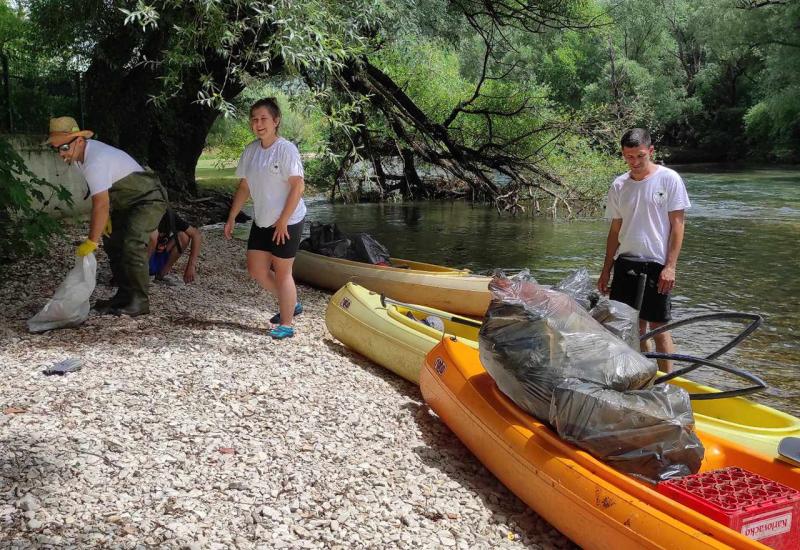 Očišćena 4 kilometra rijeke Bune - prikupljene 22 vreće smeća