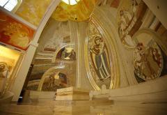 FOTO/VIDEO | Posvećen oltar i obnovljena samostanska crkva sv. Petra i Pavla u Mostaru