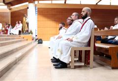 FOTO| Svečano u Mostaru - Hercegovina dobila šest novih svećenika