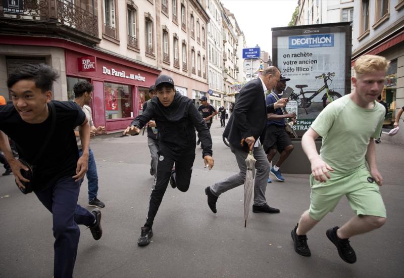 Neredi i nasilje u Francuskoj se nastavljaju - Nema mira u Francuskoj: Banda opljačkala prodavnicu Applea
