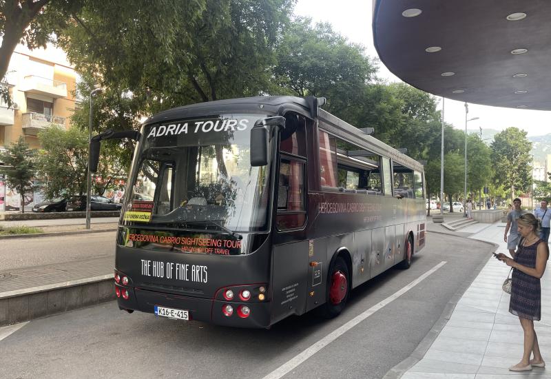 Ponovno sa vama Cabrio bus Mostar by Adria Tours