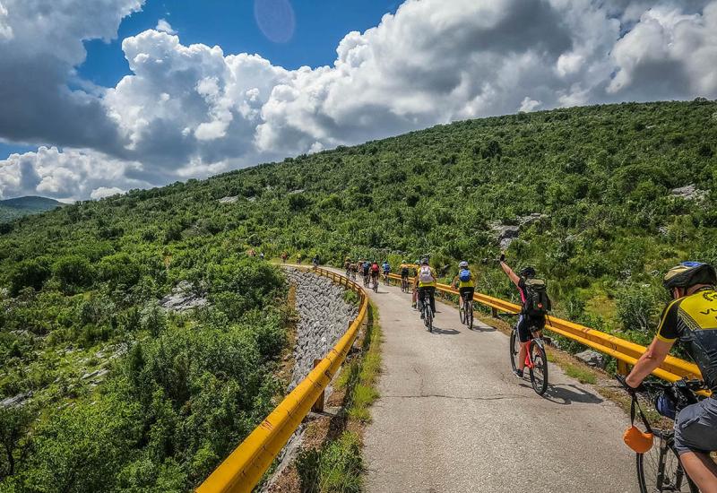 Od Hutovog do Ravnog - Svi na pedale: Ćirina biciklijada oduševila sudionike