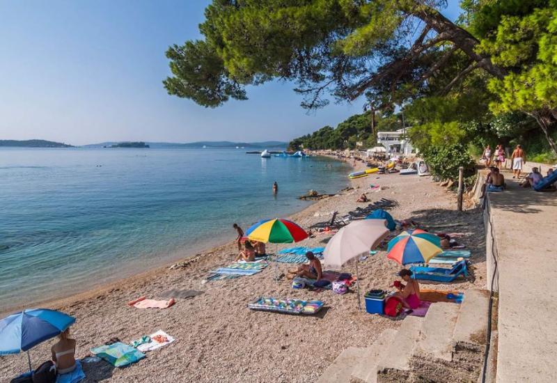  - 20 najboljih plaža u Hrvatskoj za ljetovanje s djecom