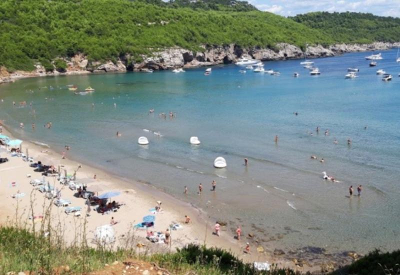  - 20 najboljih plaža u Hrvatskoj za ljetovanje s djecom