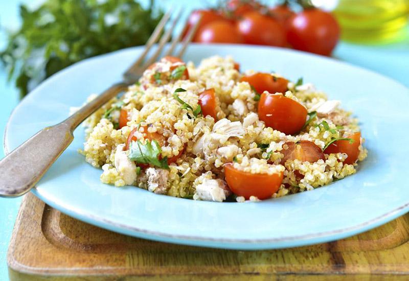 Salata od piletine i kvinoje - Mršavite? Ovo su vam saveznici 