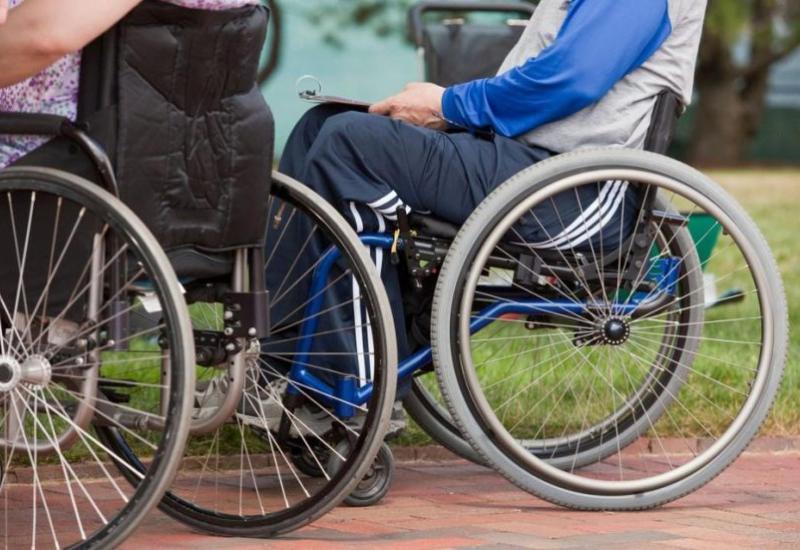 Podrška osobama s invaliditetom: Vlada FBiH dala zeleno svjetlo, red je na parlamentarcima