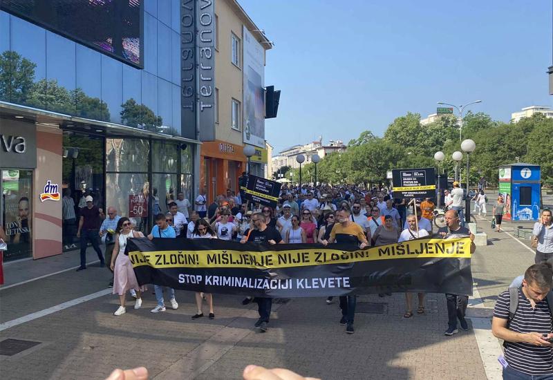Prosvjedi u Banja Luci: Nećemo smjeti reći nešto što im se ne sviđa ni u kavani