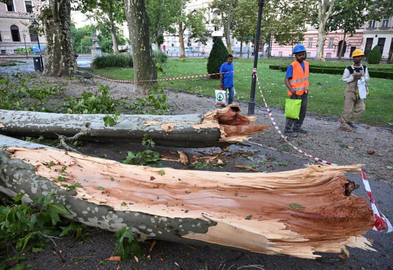 Jutro nakon oluje u Zagrebu - Jutro nakon u Zagrebu: Zbraja se šteta, policija izdala upozorenje 