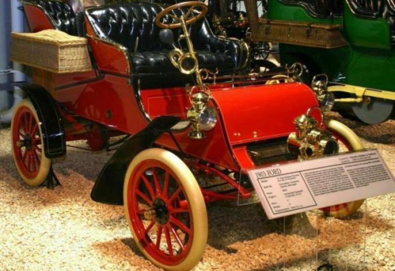 Ilustracija - Prije točno 120 godina Ford je prodao prvi automobil