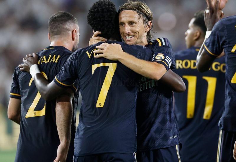 Luka Modrić - Real preokrenuo protiv Milana u Los Angelesu