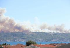 Novi požar u Hrvatskoj | Na terenu sve raspoložive snage, pomaže im i 6 aviona