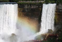 FOTO | Zapanjujuća ljepota slapova koje godišnje posjete milijuni turista