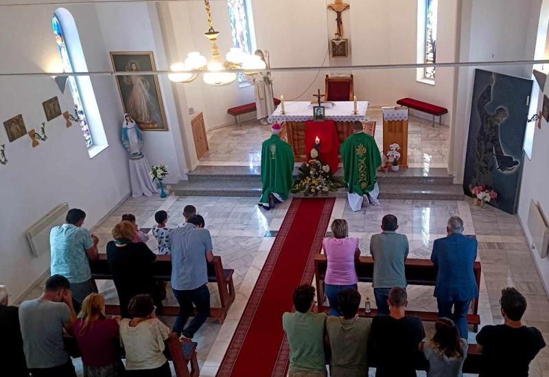 Održan godišnji molitveni spomen na ubijenog župnika Gospodnetića i njegove župljane