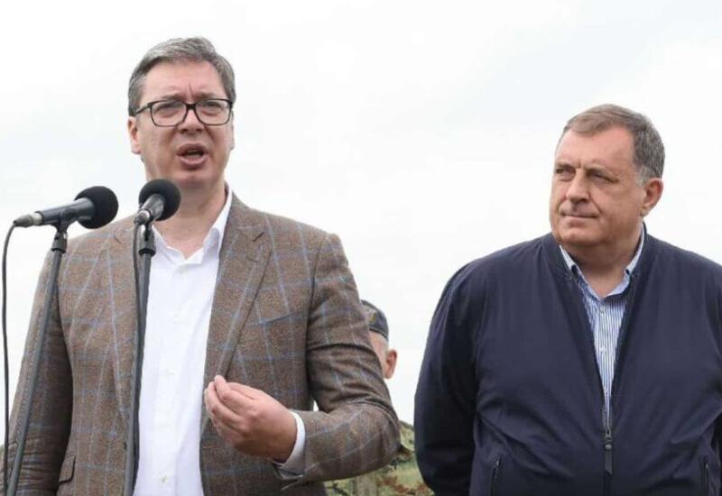 Aleksandar Vučić i Milorad Dodik - Vučić: Sve teži pritisci na Srbiju i Republiku Srpsku