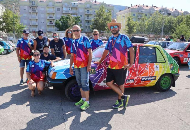 Mostar: Humanitarna Peugeot karavana posjetila Centar „Los Rosales“