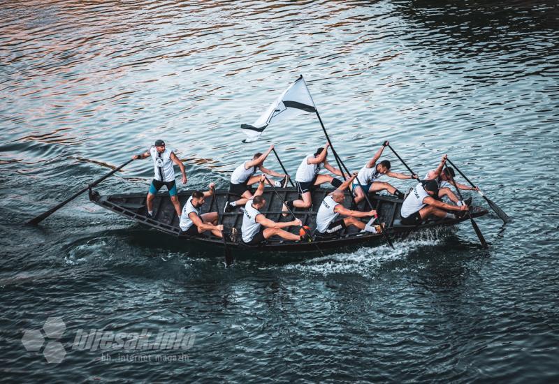 FOTO | Spremni za izazov - Mostarski lađari kreću prema Metkoviću