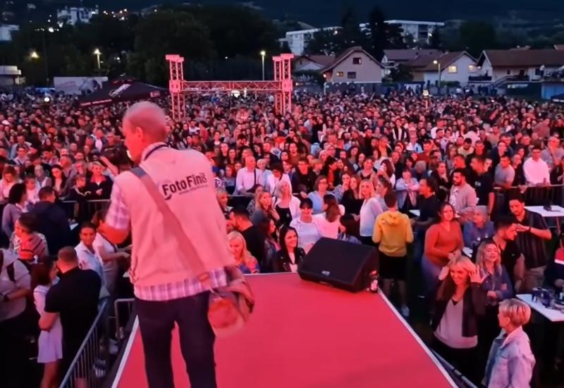 VIDEO | Čola priredio spektakl u Travniku