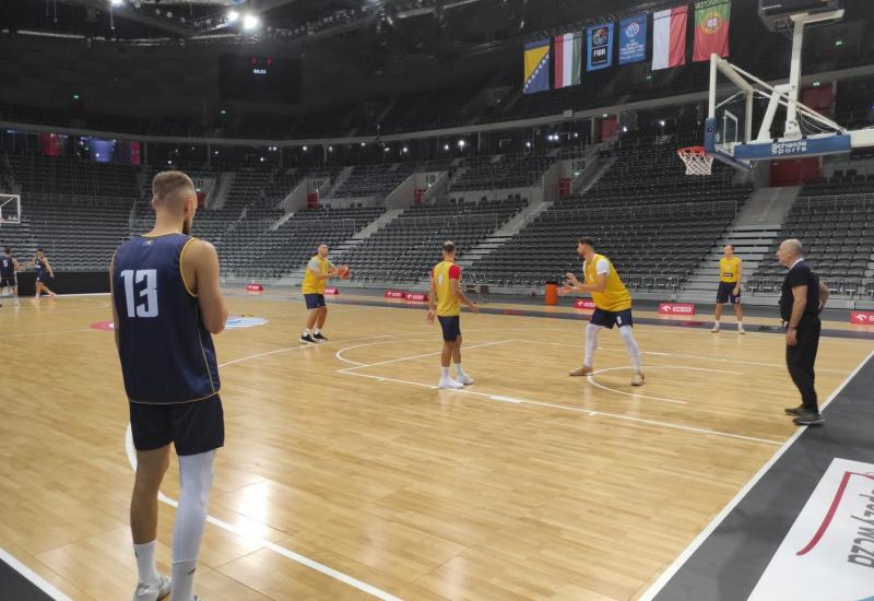 Košarkaši odradili trening po dolasku u Poljsku 