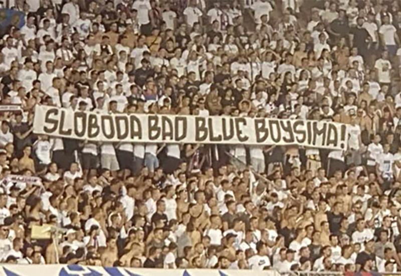 Torcida na utakmici podržala Boyse: Transparent naišao na negodovanje ostatka stadiona