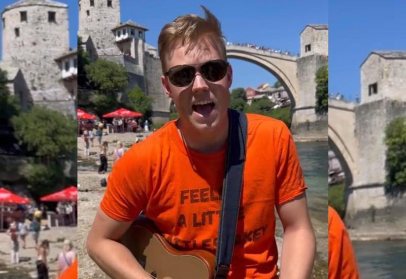 Amerikanac zapjevao Čudna jada od Mostara grada i oduševio