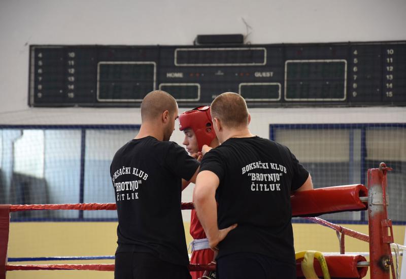 Članovi BK Brotnjo Čitluk na turniru - Čitluk domaćin velikog boksačkog turnira u rujnu