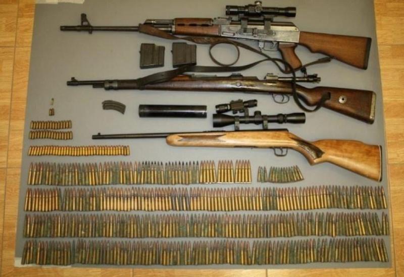 Oružje pronađeno u kući umirovljenice - Naoružana bakica: Poluautomatici, pištolji, streljivo...