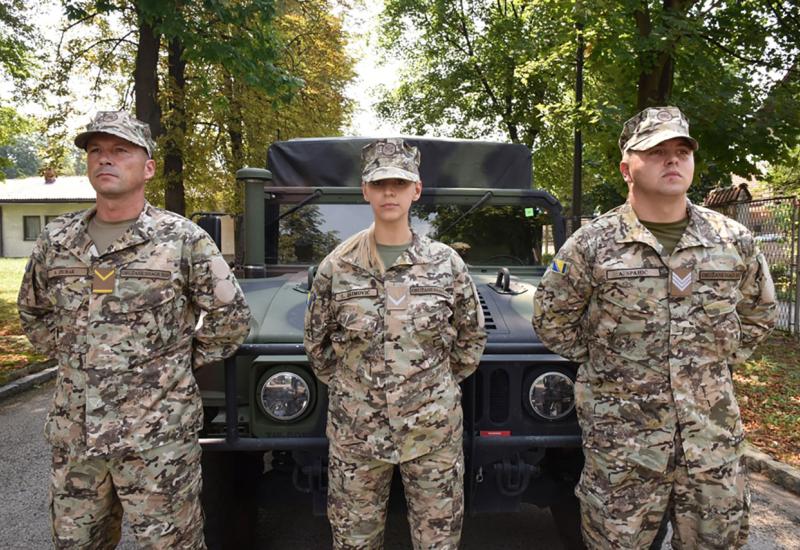 Vojnici u BiH dobili nove uniforme