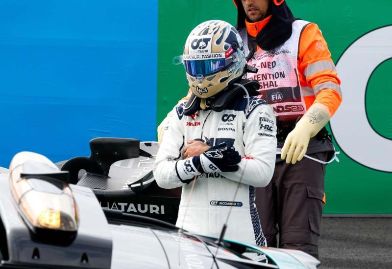 Ricciardo slomio ruku na Zandvoortu 